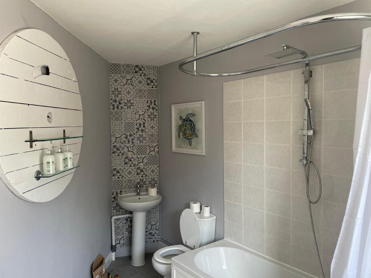 Brady'S Glastonbury Beautiful Pad Great Location! Exteriör bild